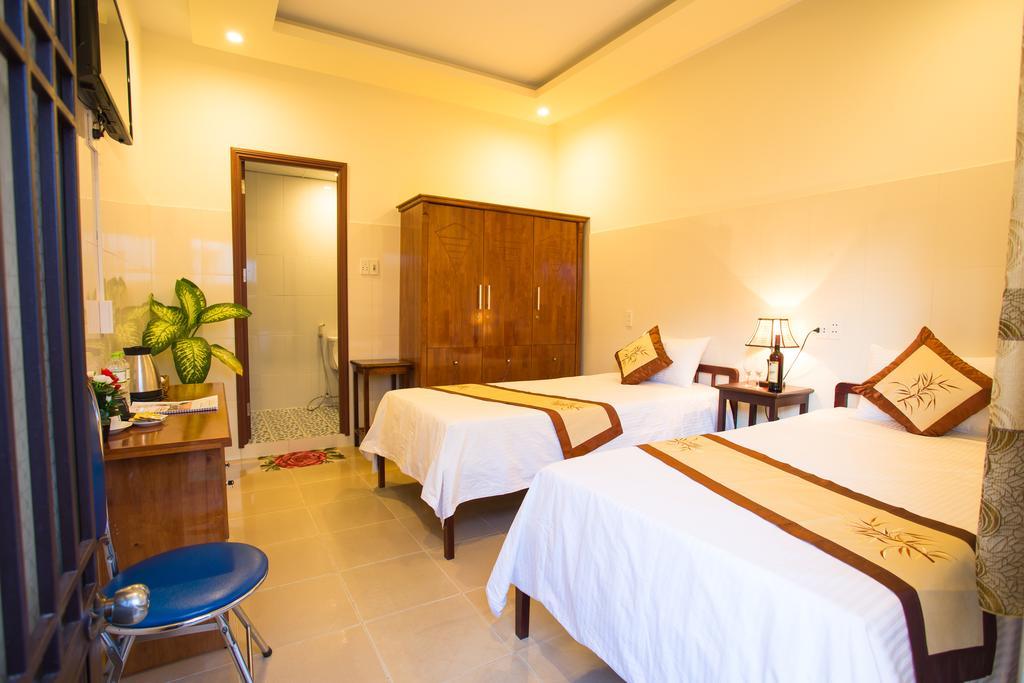 Holy Land Homestay Hoi An Eksteriør billede