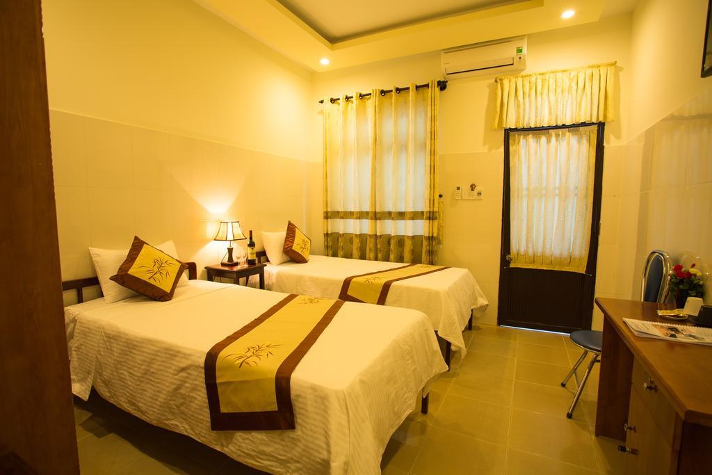 Holy Land Homestay Hoi An Eksteriør billede