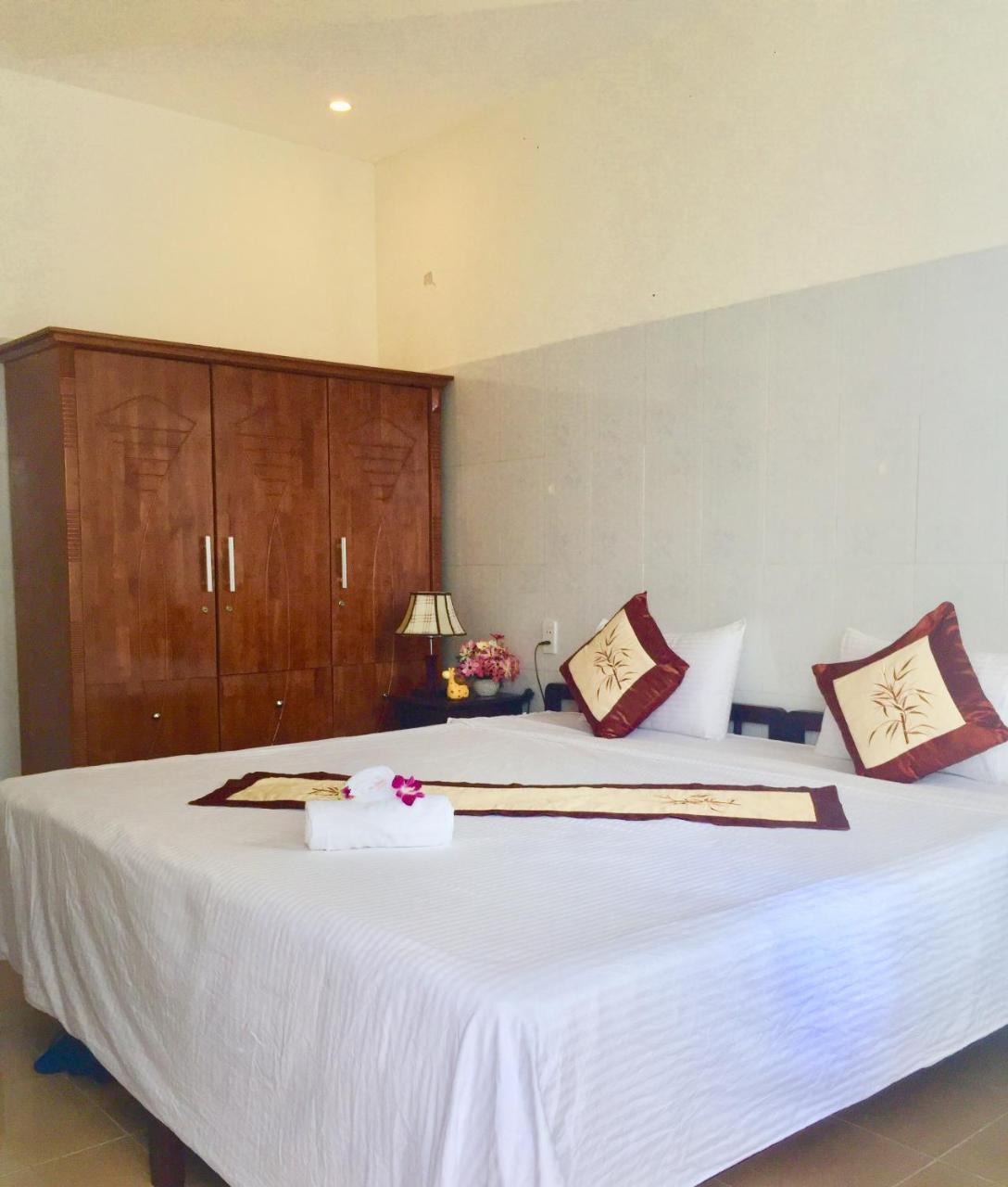 Holy Land Homestay Hoi An Eksteriør billede